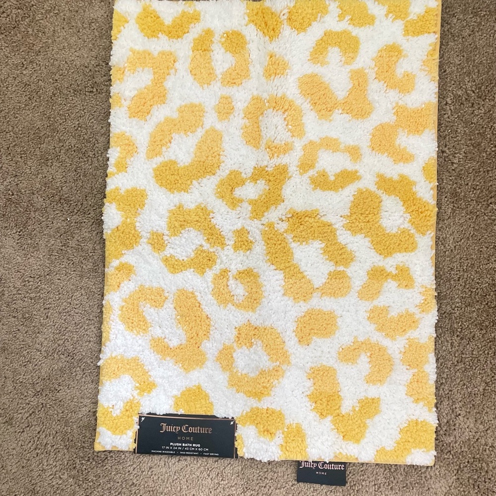 Juicy Couture Yellow and White Bath Mat with Leopard Print